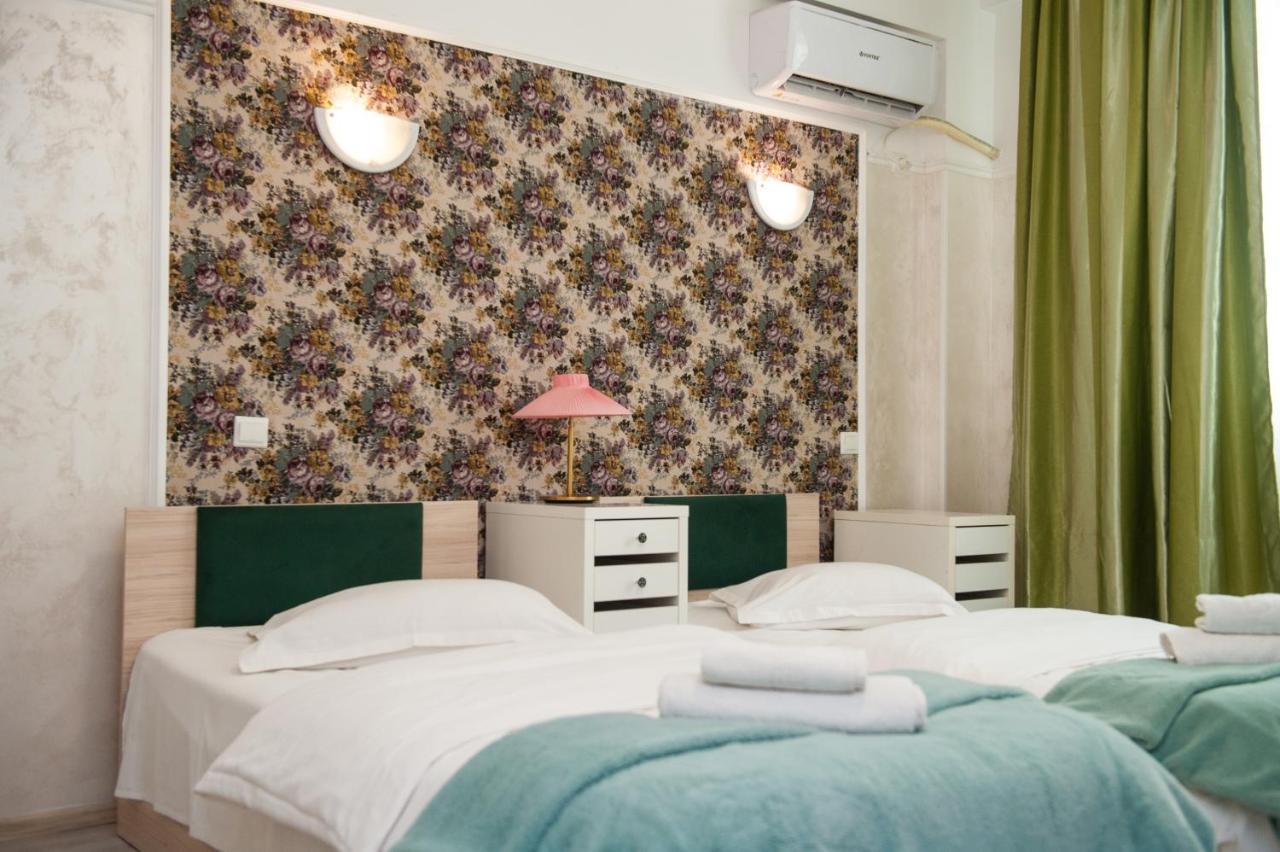 Sia Residence Otopeni Buitenkant foto